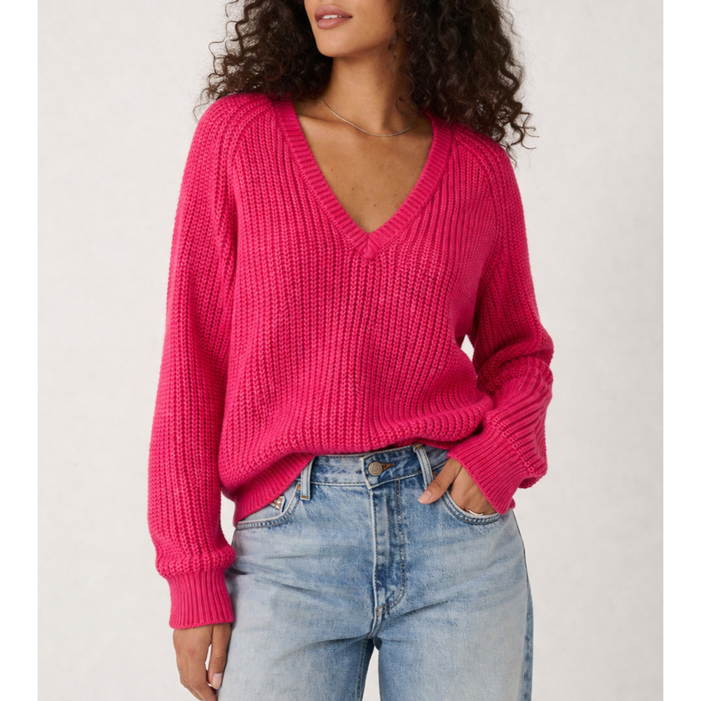 Vintage Hand Knit Pink Chunky Barbiecore V Neck Raglan Sweater Size M